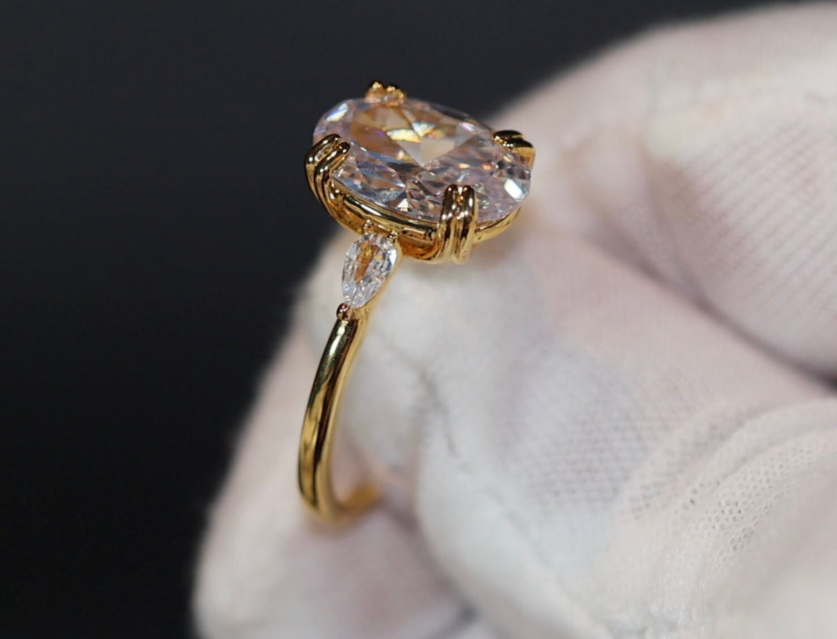 Womens Gold Ring | Womens Gold Oval Diamond Ring | Gold Oval Diamond Ring | Gold Ring with Diamonds | Gold Oval Engagement Ring